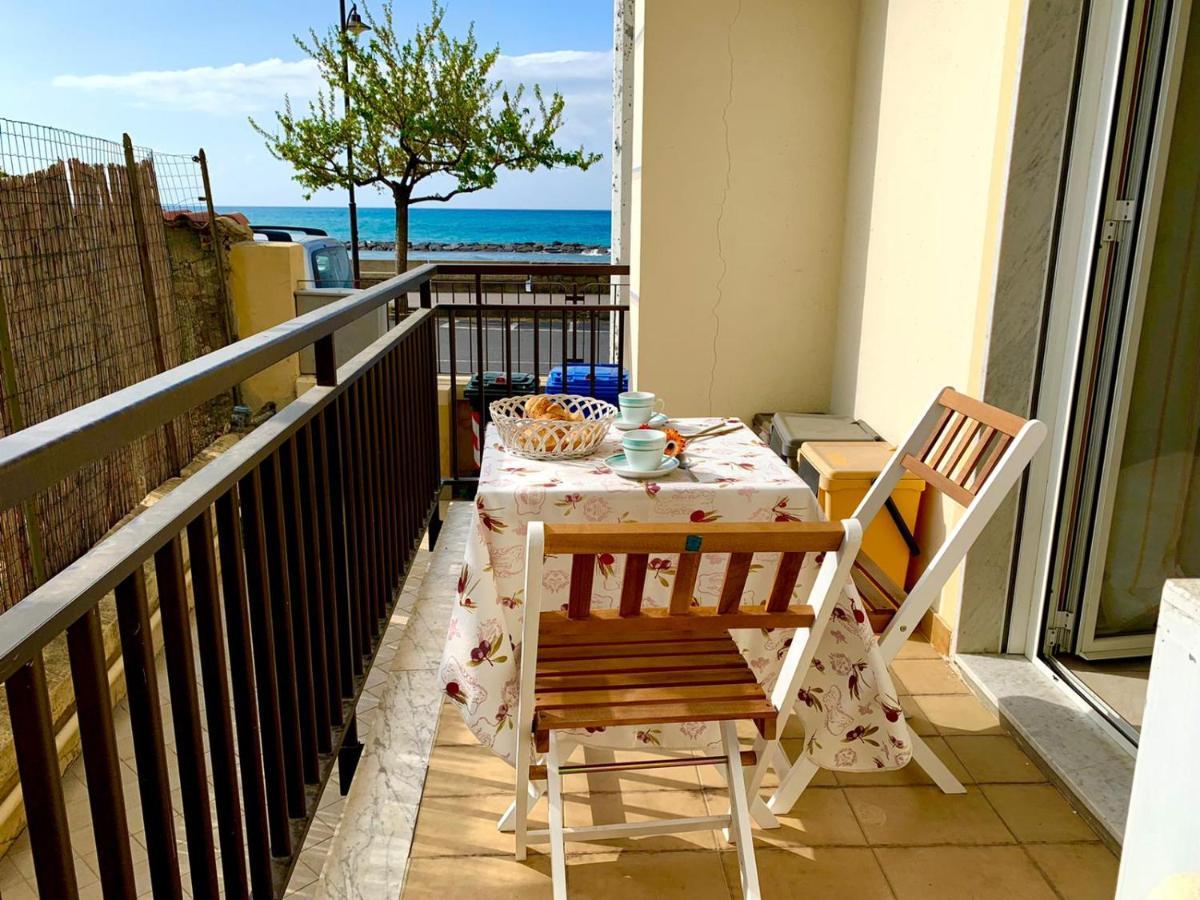 La Posidonia Sul Mare Apartment Santo Stefano al Mare Exterior photo